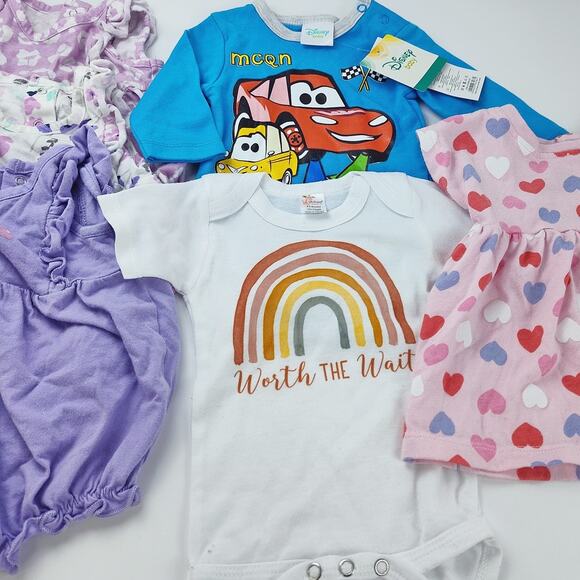 Baby 0-3M Bundle Dress, Bodysuits & Disney Lightning McQueen - Picture 1 of 8